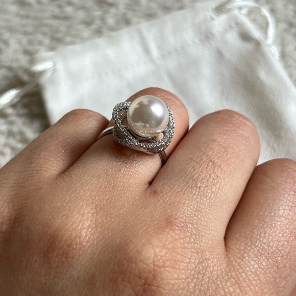 Cubic zirconia Adjustable Pearl Ring | Silver - Picture 6 of 6